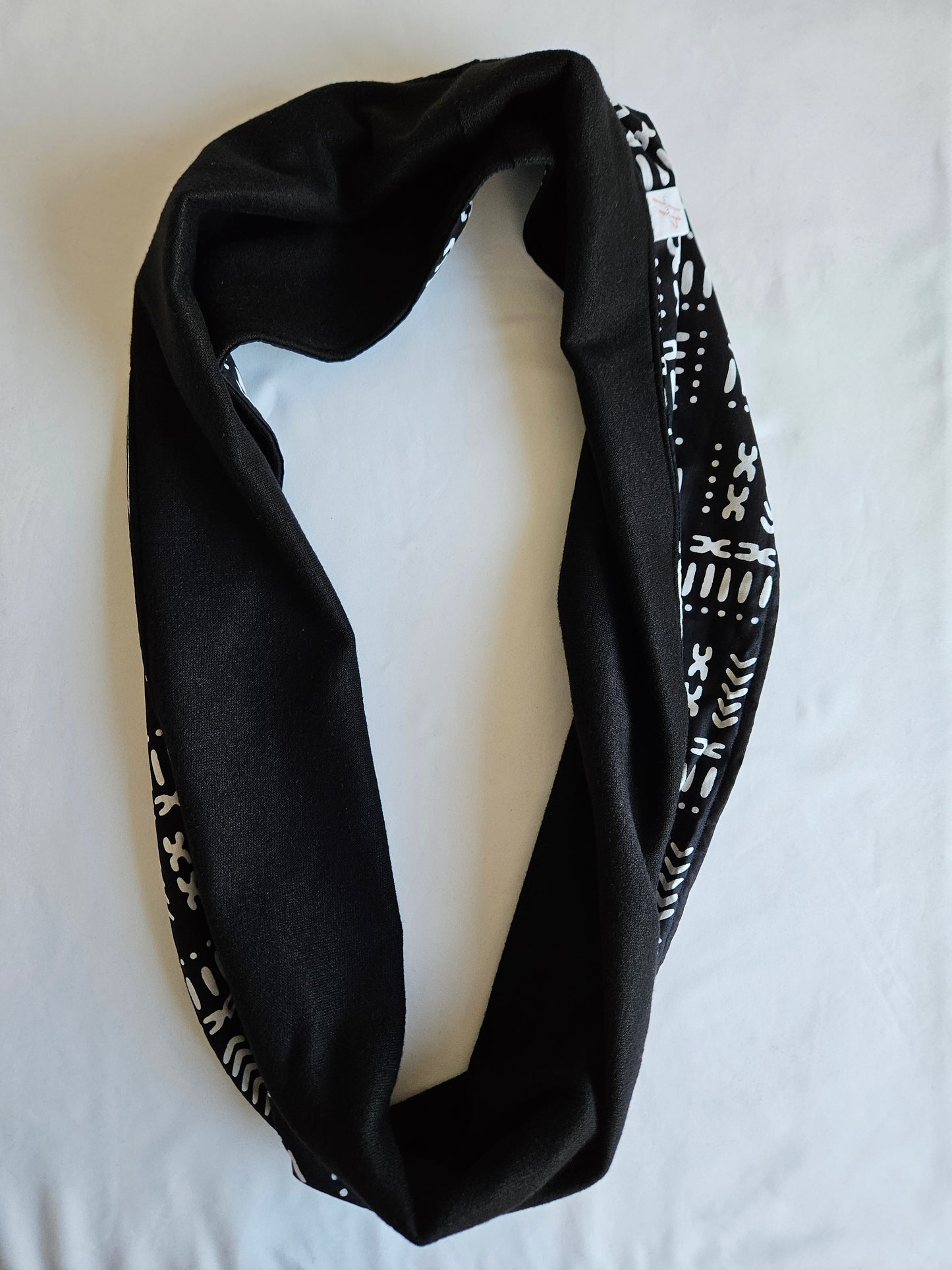 Schlauchschal 2 Windungen in Wax Print Bogolan Schwarz-weiß