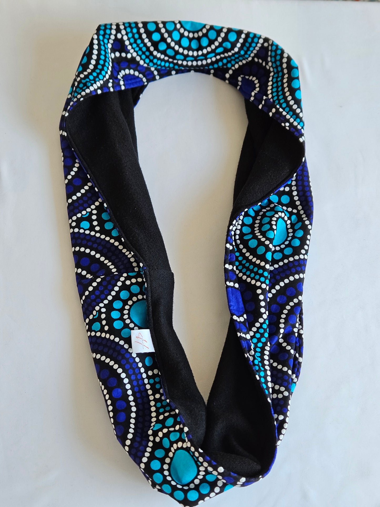 Schlauchschal 2 Windungen in Wax Print  Blau-Schwarz