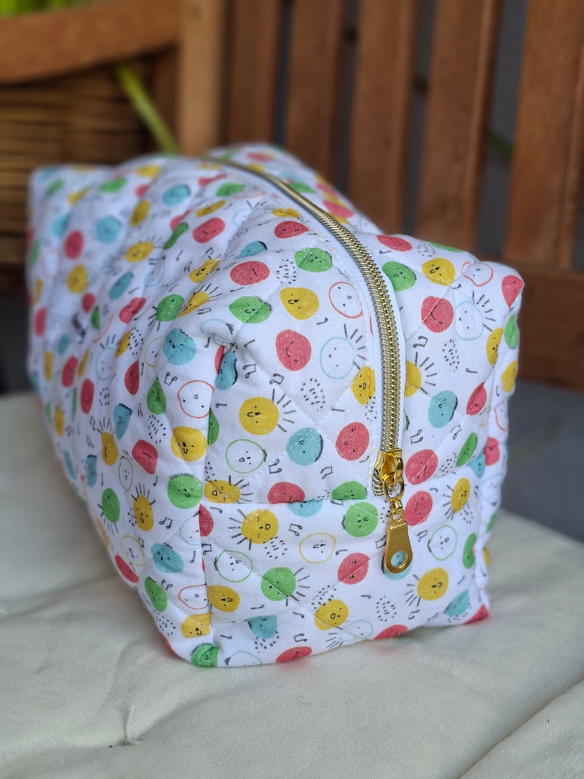 Smiley cosmetic bag